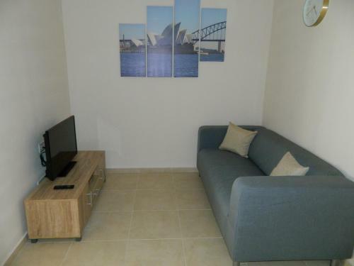 Kalithies 2 Bedrooms Apartment