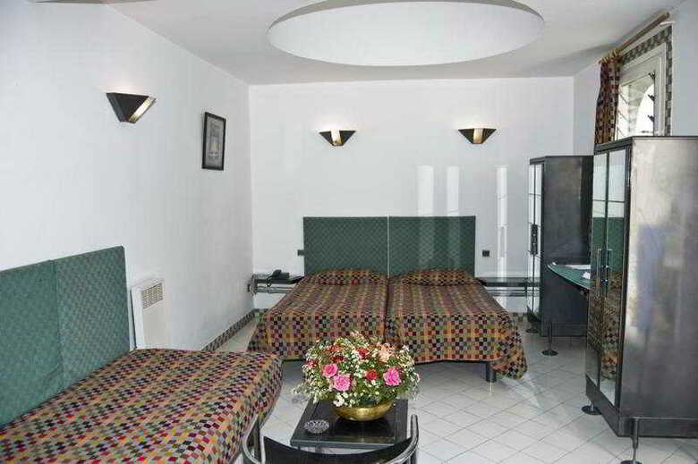 Hotel Tagadirt