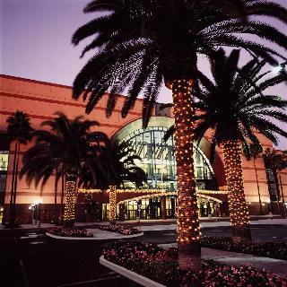 Hotel Embassy Suites Anaheim South - Garden Grove