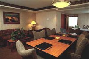 Hotel Embassy Suites Anaheim South - Garden Grove