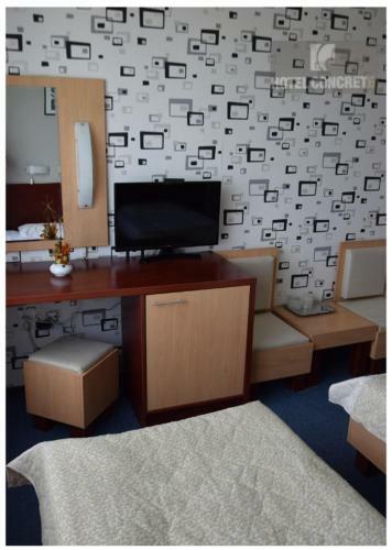 Hotel Concrete