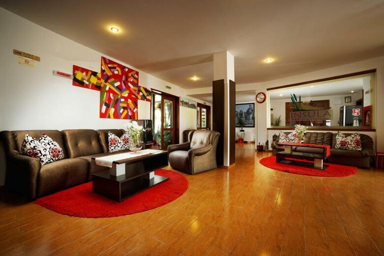 Insula Hotel