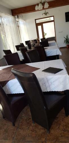 Hostal Pensiunea La Lipoveanu