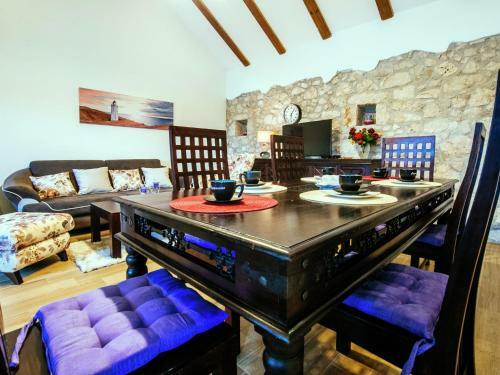 Peaceful Holiday Home With Pool In Kakma