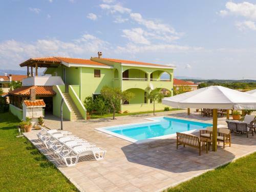 Two-bedroom Apartment In Ljubac I