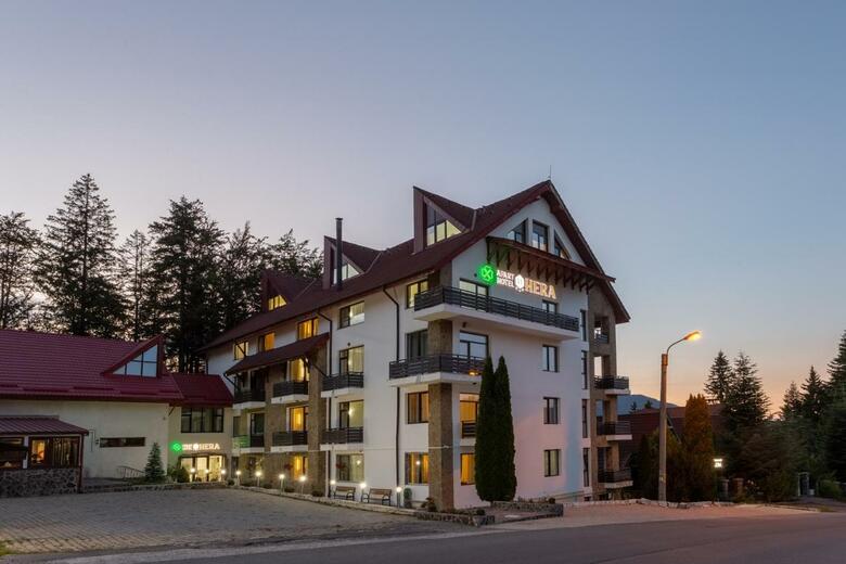 Hera Hotel