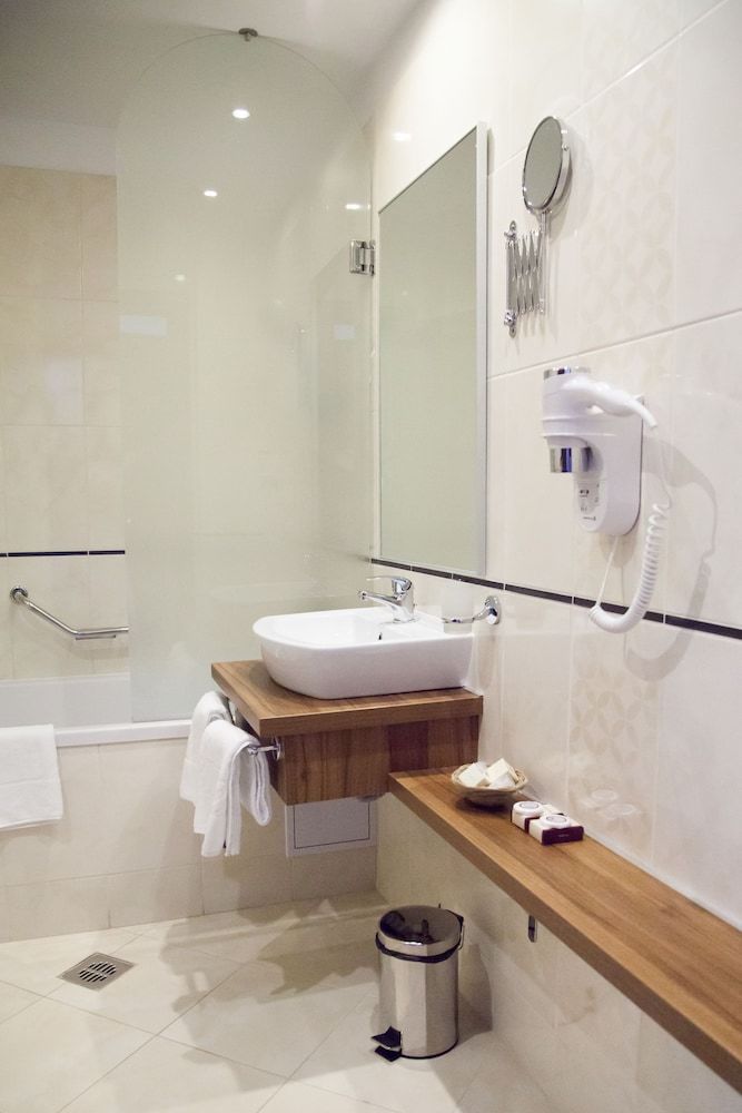 Hotel Ambasador Bucharest