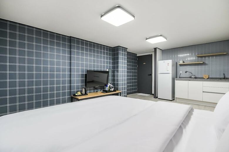 Hostal Hotel Deluxe