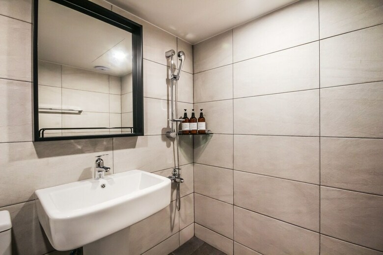Hostal Hotel Deluxe