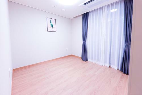 Geoje Leein Stay Hotel