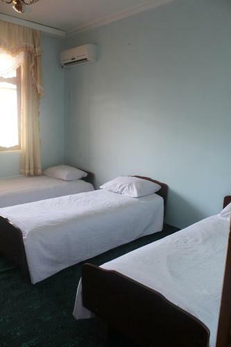 Canal Hostel