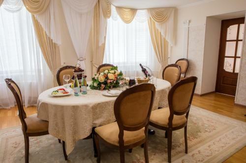Hotel Stolitsa Pomorya