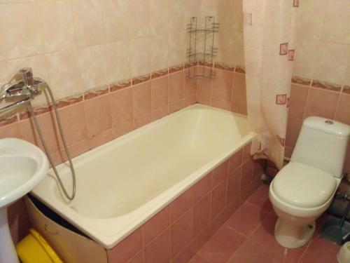 Apartment At Obvodny Kanal 4