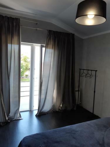 Apartments On Lazurniy