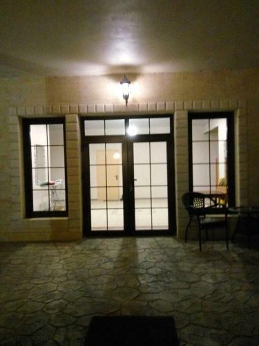 Hostal Arkadia Guest House