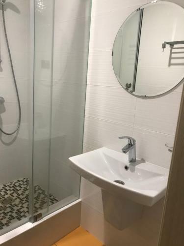 Hostal Dom19 Vishneviy33