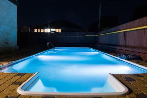 Hostal Dom19 Vishneviy33