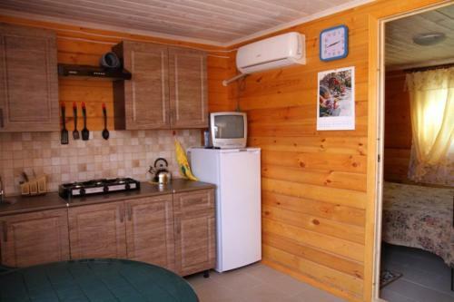 Lazurnyi 32 Cottages