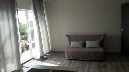 Apartment On Svetlyy 8?