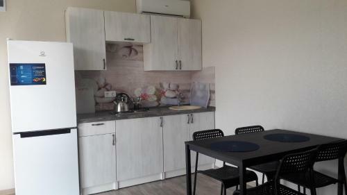 Apartment On Svetlyy 8?