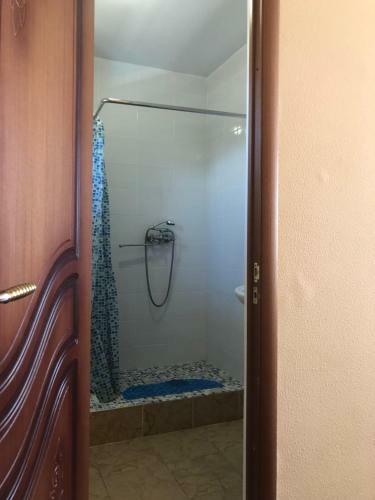 Hostal Guest House Aragvi