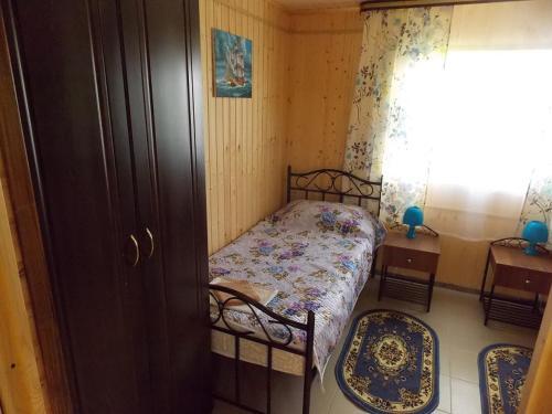 Cottage Lazurniy 32