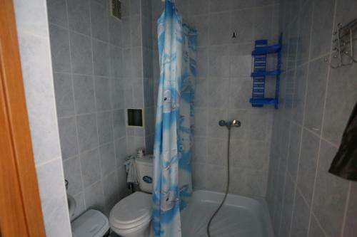 Hostal Blue Roof
