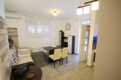 Kristijan Apartments