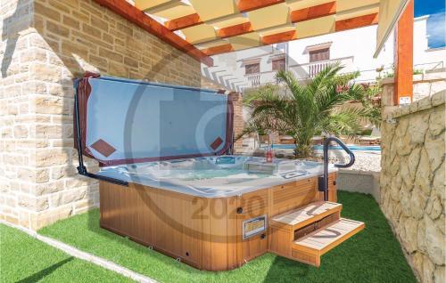 Holiday Home Novigrad With Sea View 08