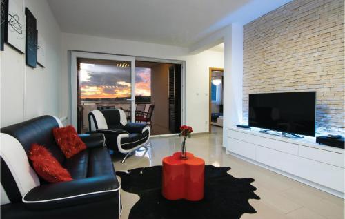 Holiday Home Novigrad With Sea View 08