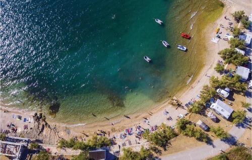 Five-bedroom Holiday Home In Novigrad
