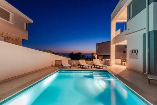 Apartamento Medima, Luxury Ap. With Private Pool
