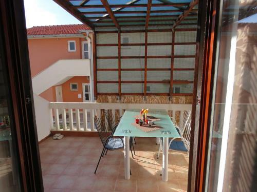 Apartment Novalja Summer