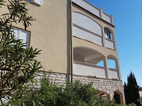 Apartment Teta Ana - Novalja