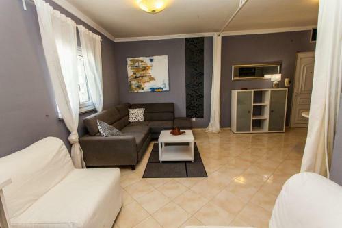 Apartment Teta Ana - Novalja