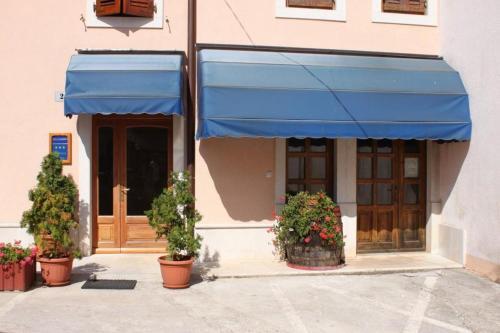 Apartment Novigrad 3349a