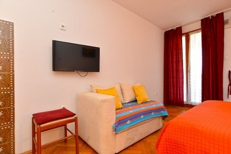 Hostal Apartments Valter 881
