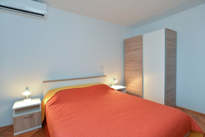 Hostal Apartments Valter 881