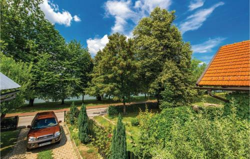 Three-bedroom Holiday Home In Ogulin