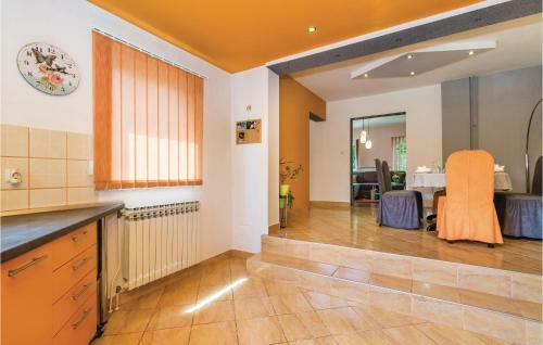 Three-bedroom Holiday Home In Ogulin