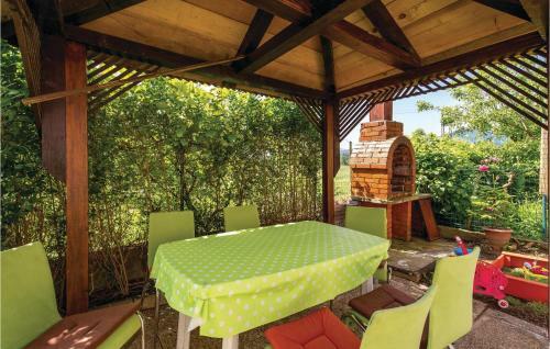 Three-bedroom Holiday Home In Ogulin