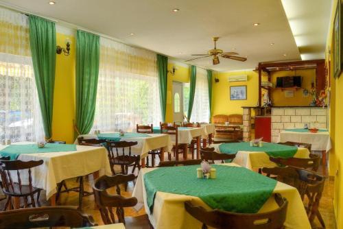 Apartamentos Rooms By The Sea Duce, Omis - 3063