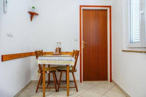 Apartment Nemira 15727d