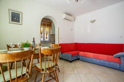 Apartment Nemira 15727d