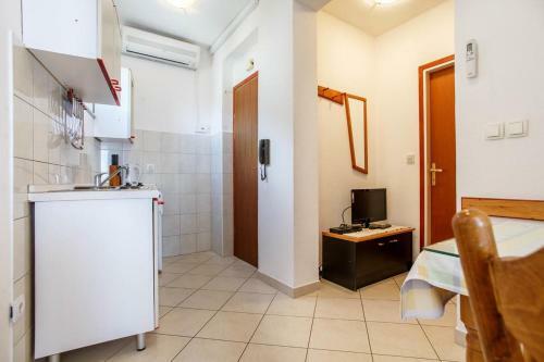 Apartment Nemira 15727d