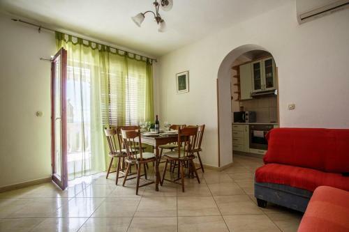 Apartment Nemira 15727d
