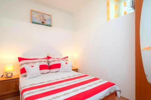 Apartments By The Sea Stanici, Omis - 2824