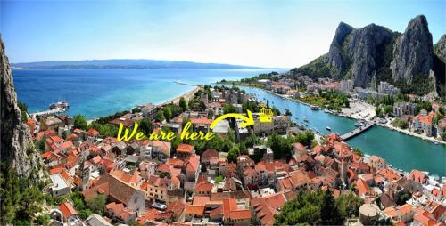 Omis Apartment Sleeps 5 Air Con