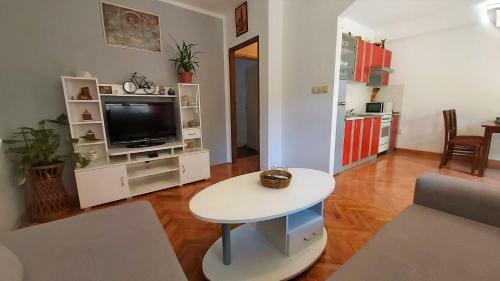 Omis Center Apartments