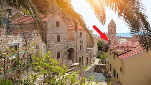 Apartments With Wifi Omis - 14843